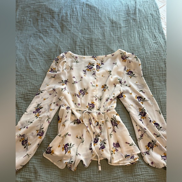 Top - Picture 4 of 4